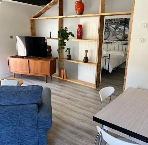 Richmond Hill Markington *