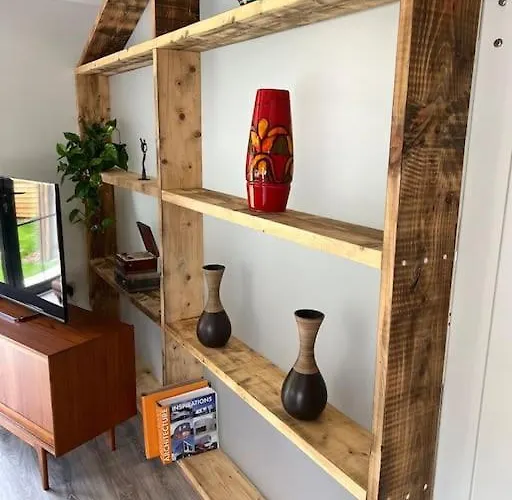 Richmond Hill Markington